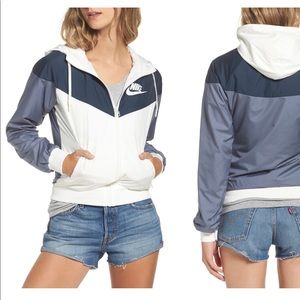 Nike windbreaker